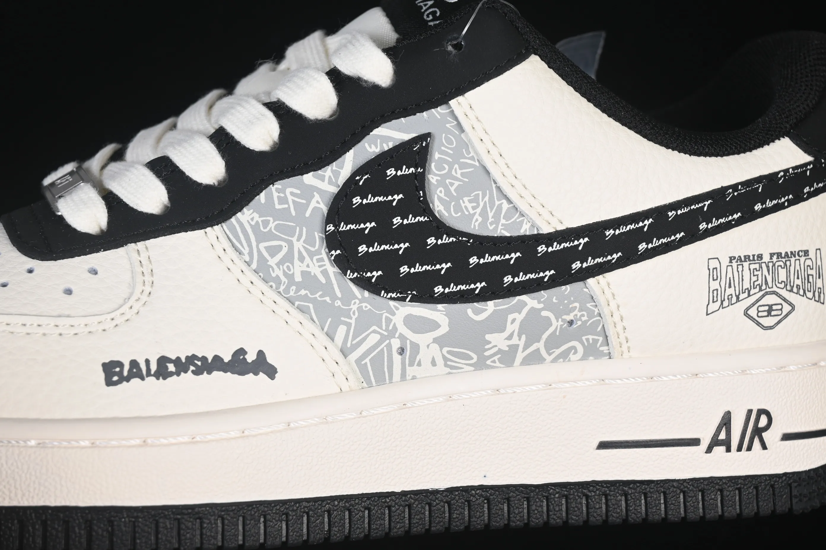 All categories Nk Air Force 1 Air Force series Nk Air Force 1 Low Air Force low-top Nike Air Force 1'07 Low Balenciaga co-branded off-white black hook printing Air Force 1 low-top casual sneakers XD2588-611